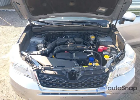 2016 Subaru Forester 2.5I Premium z USA, uszkodzony, nr VIN JF2SJADC0GH502181